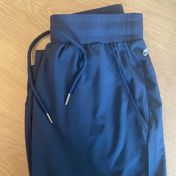 Senita Time Out Joggers - Picture 3 of 4